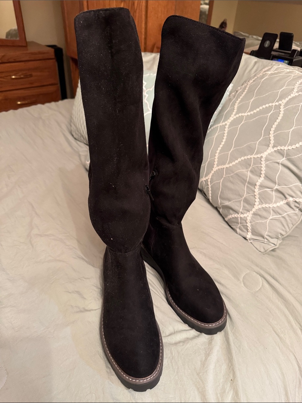 Black Suede Tall Women's Boots - Classic Knee-High Style